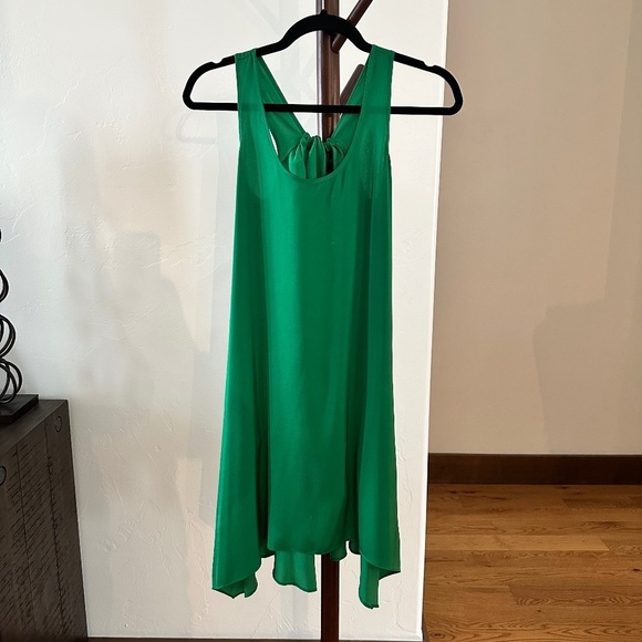 BCBG Max Azria Midi Silk Style Flowy Dress in Green (Size XS) - Picture 1 of 9